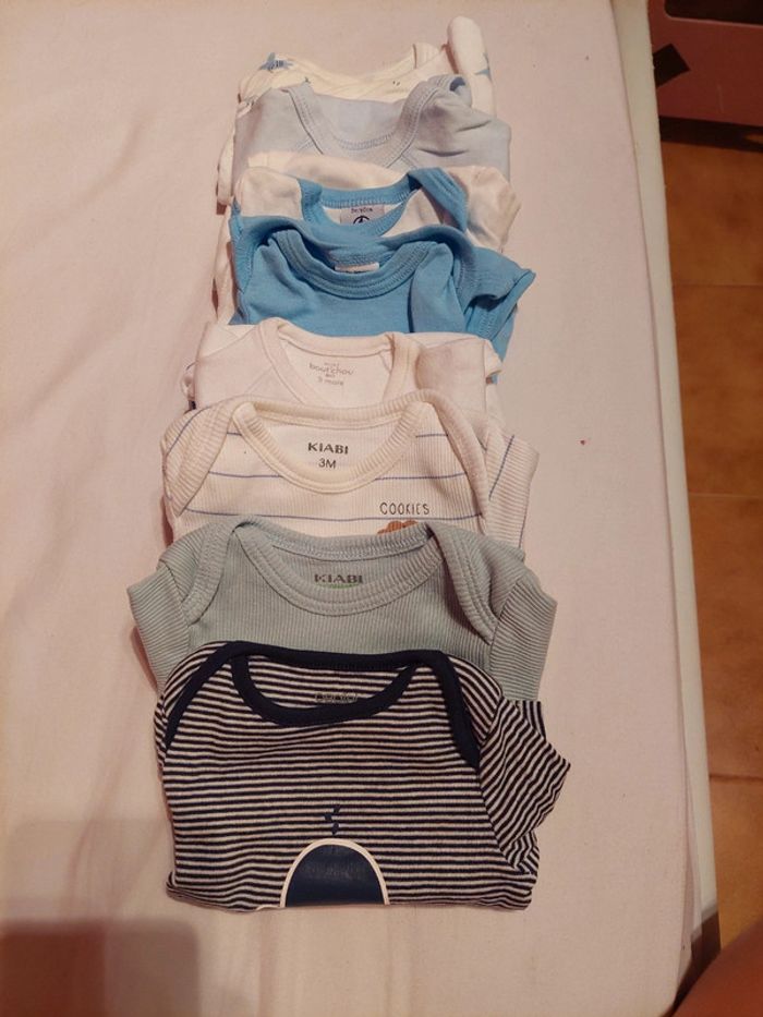 Lot de 8 bodies manches longues