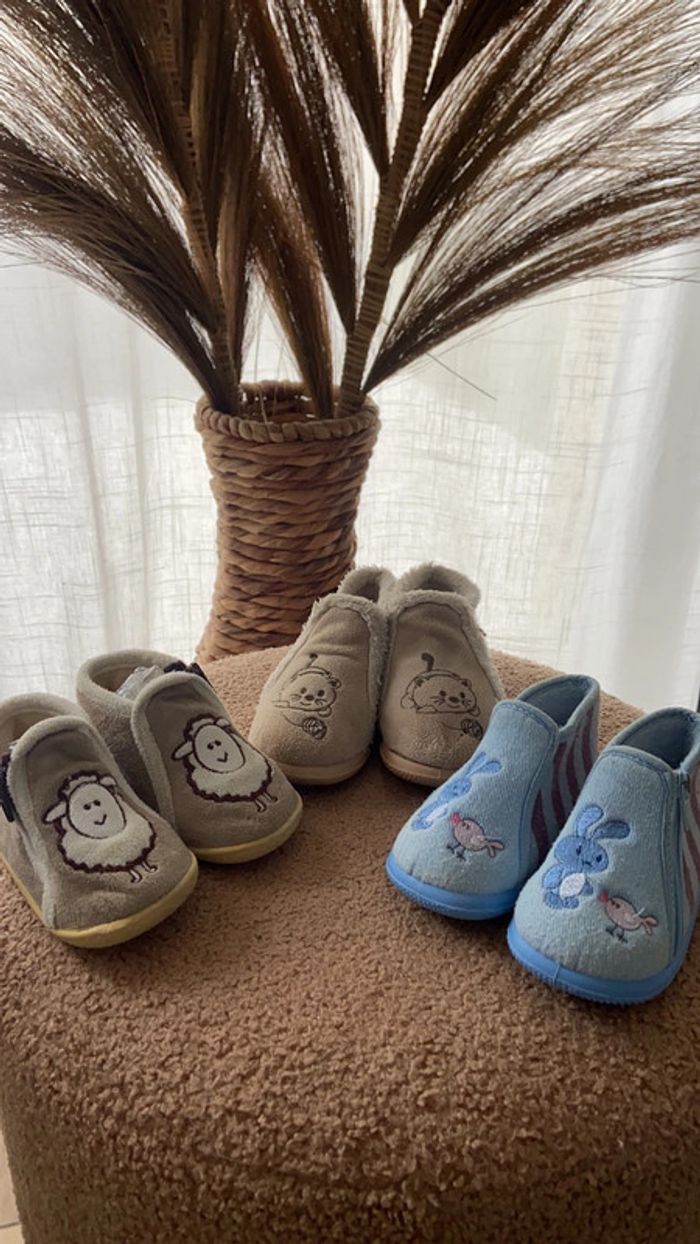 Lot chaussons 18 / 20 / 22