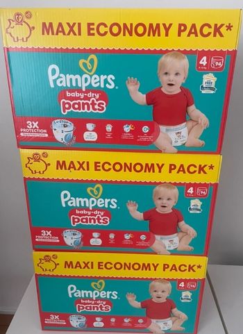 2 cartons de 94 couches