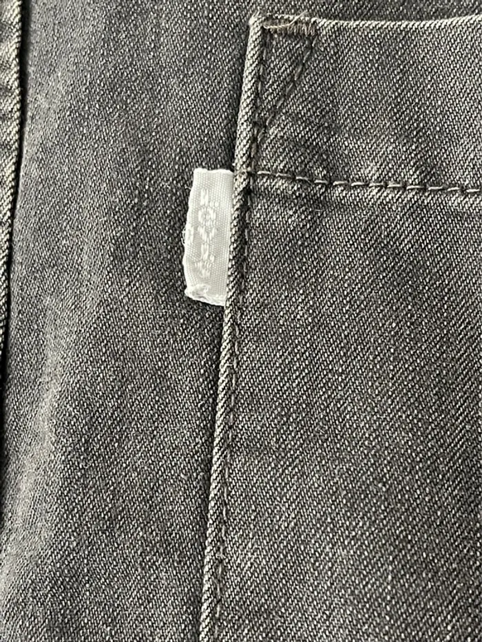 Chemise ou surchemise Levi’s taille S coupe ample oversized en jean gris / noir bleached délavé - photo numéro 5