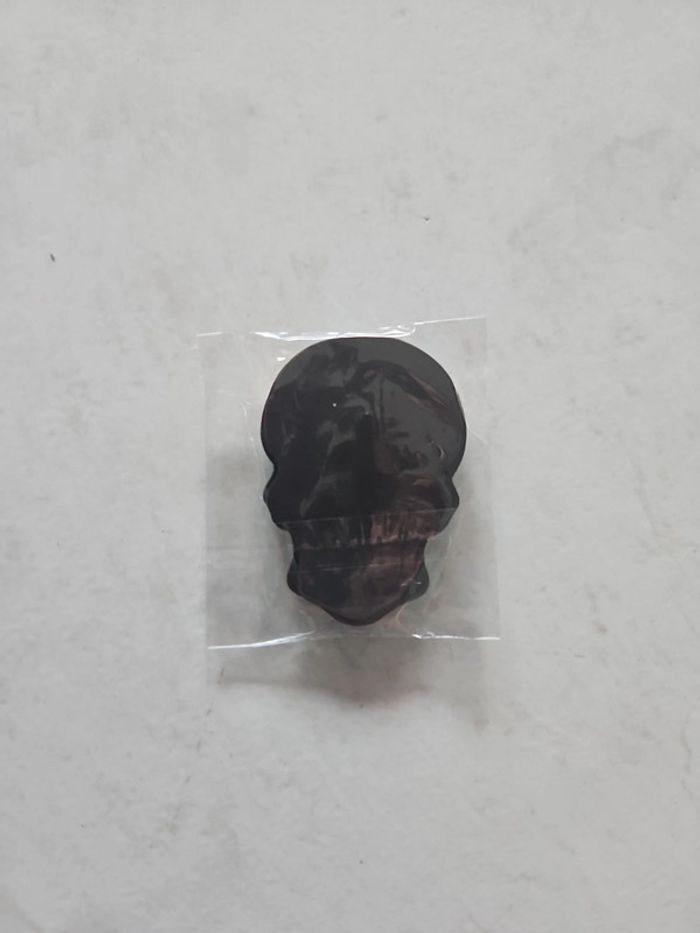 Magnet tête de mort Neuf cont6 - photo numéro 3