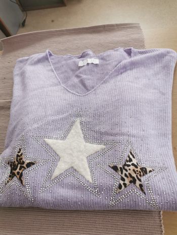 Pull etoiles lilas