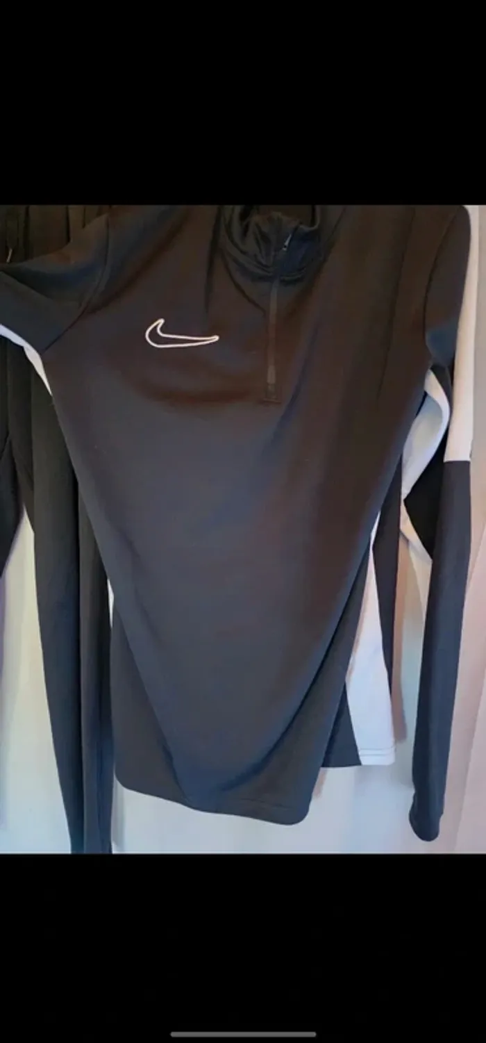 Survêtement nike - photo numéro 6