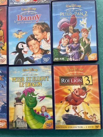 Lot de 12 dvd  Walt Disney 