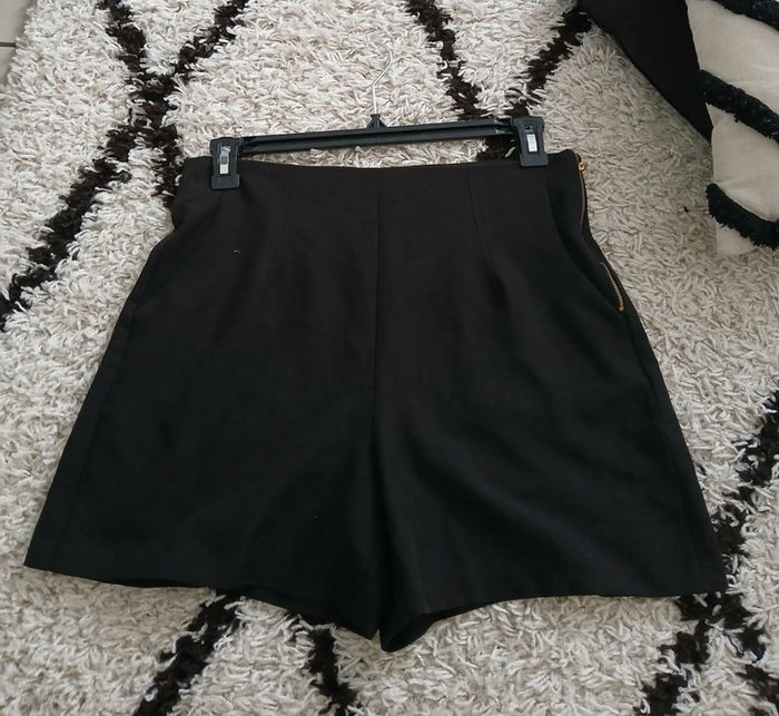 Short Noir Taille XL🌿💝 - photo numéro 2