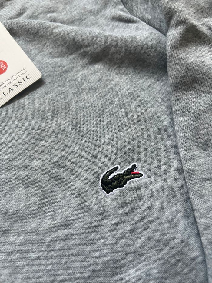 Pull Lacoste gris - photo numéro 2