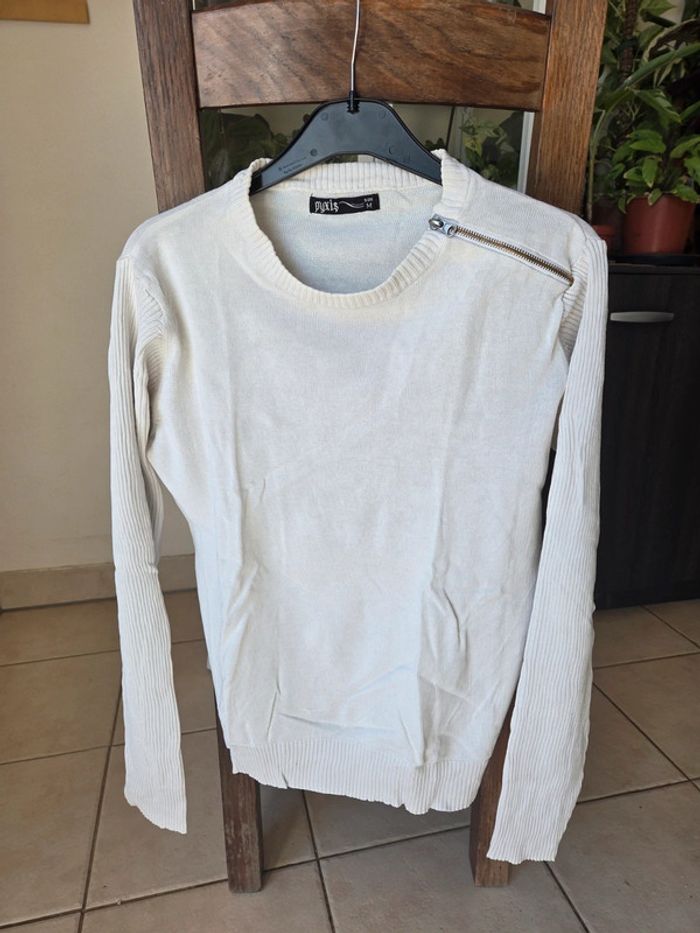 Pull blanc
