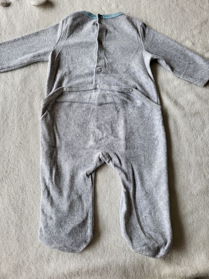 Pyjama 9 mois - photo numéro 3