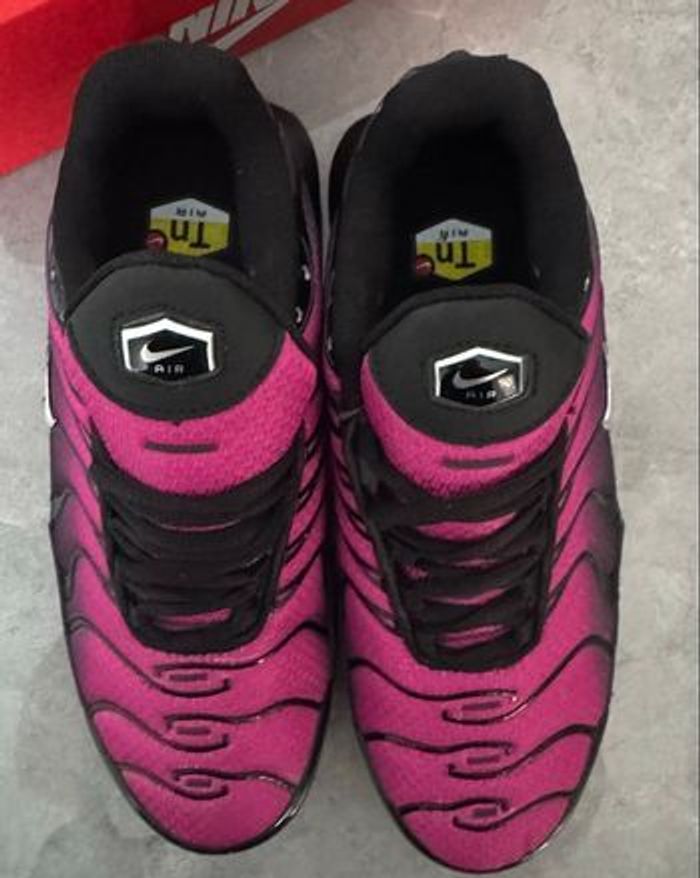 Nike TN Noir rose 33 - photo numéro 6