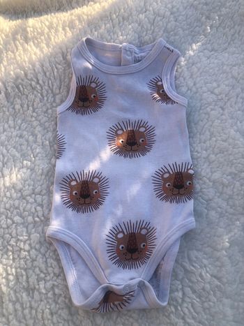 Bodie garçon lion 3 mois du pareil au même