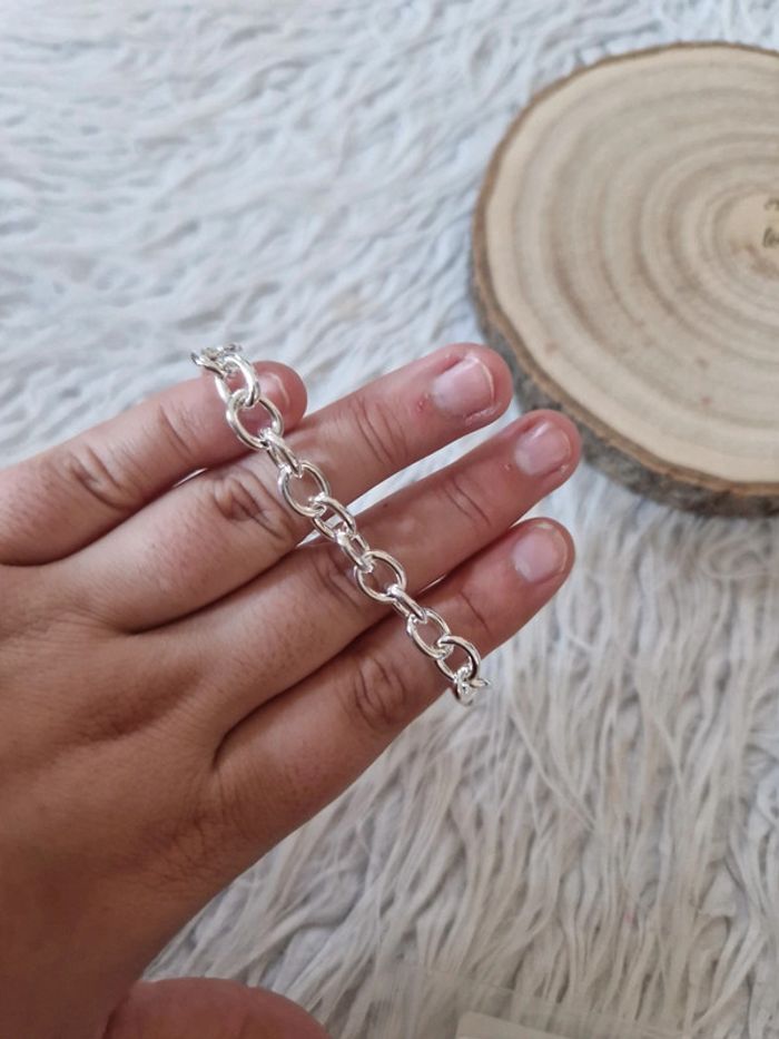 Magnifique bracelet avec breloque trèfle - photo numéro 3