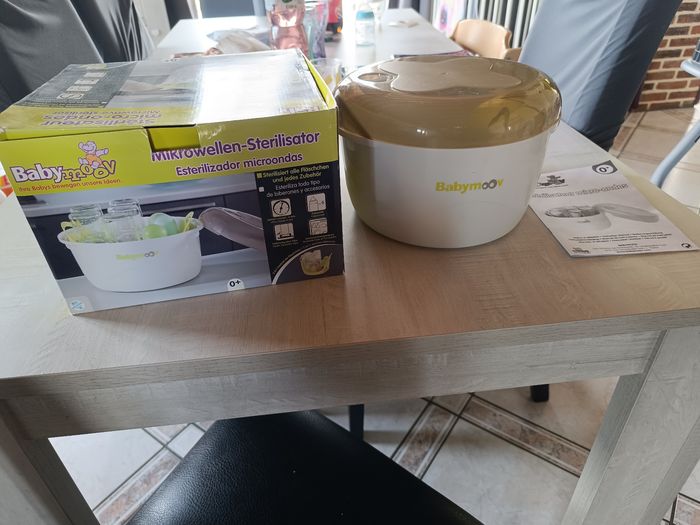 Stérilisateur biberon micro ondes