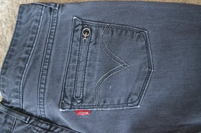 Jeans Levi's - Taille 38 (W29) - photo numéro 4