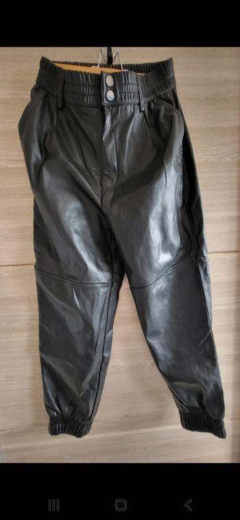 Pantalon simili cuir