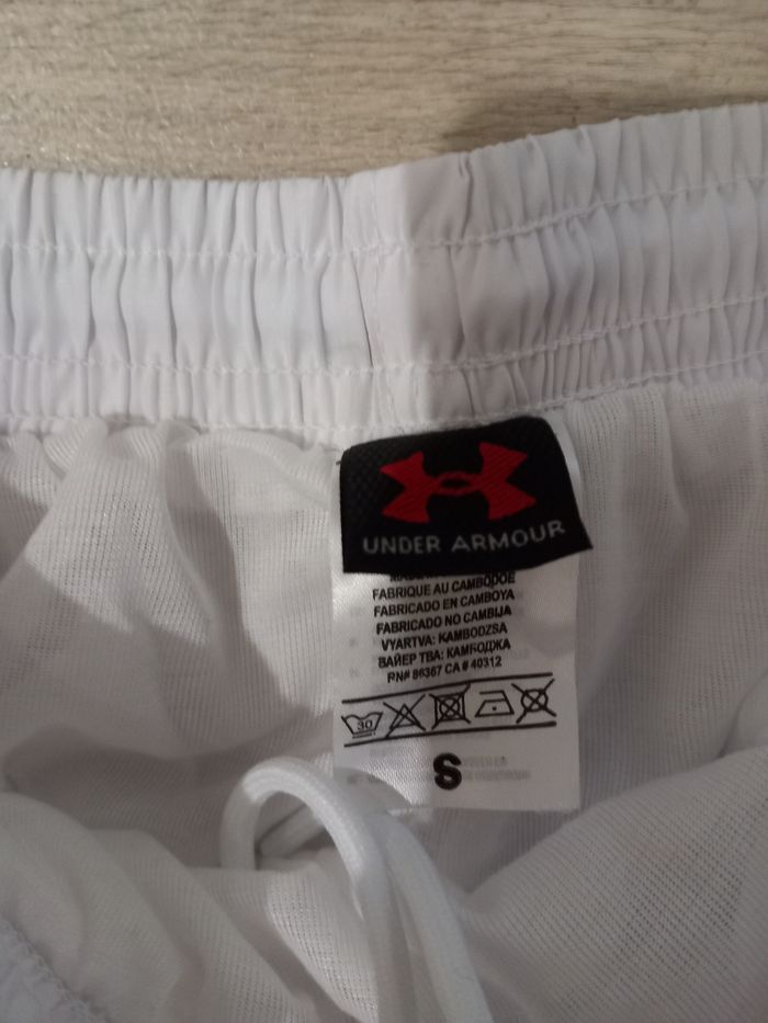 Survêtements Under Armour Neuf Taille S - photo numéro 6