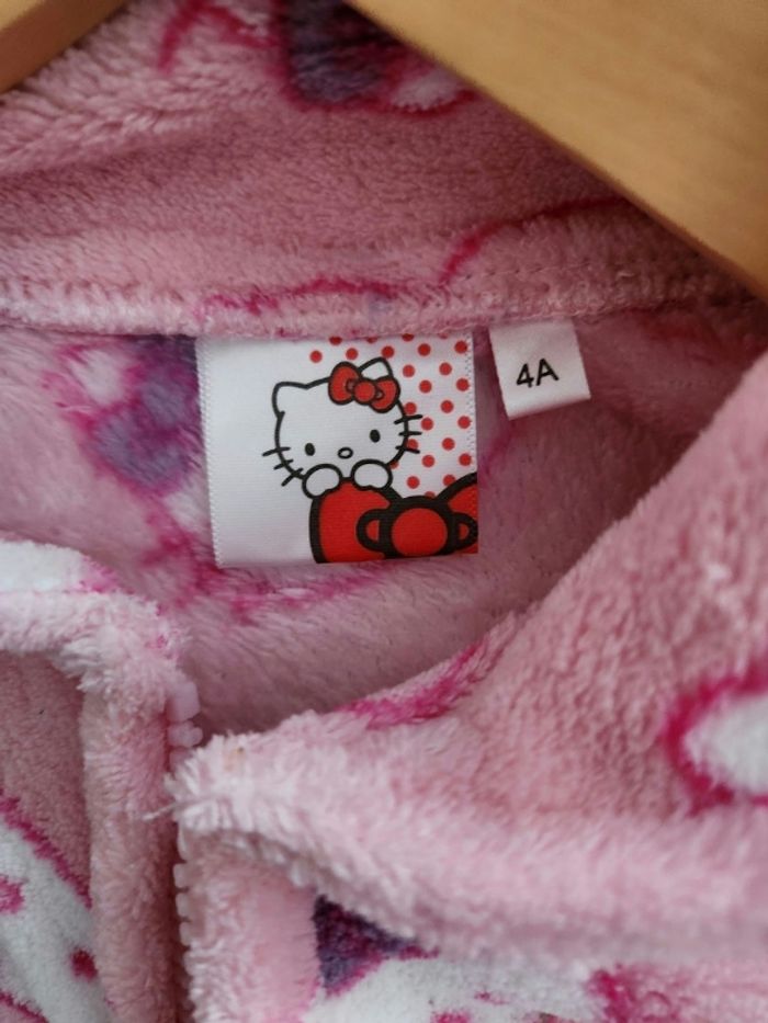 Robe de chambre Hello kitty taille 4 ans - photo numéro 3