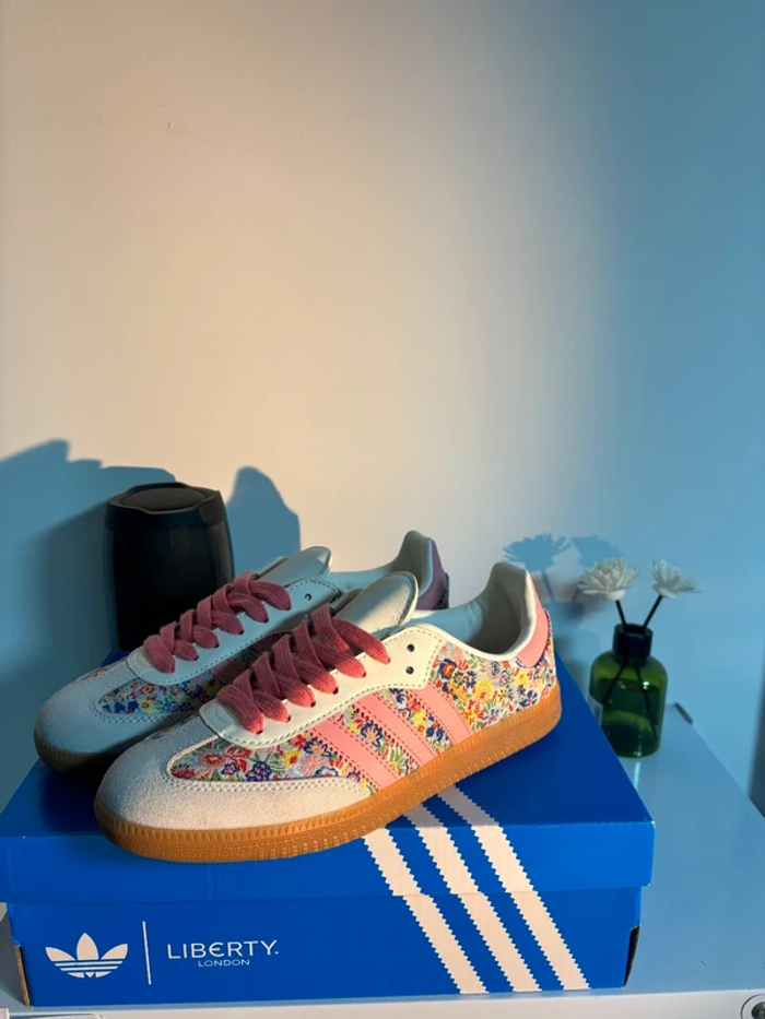 Adidas SAMBA OG Fleurs 37 - photo numéro 2