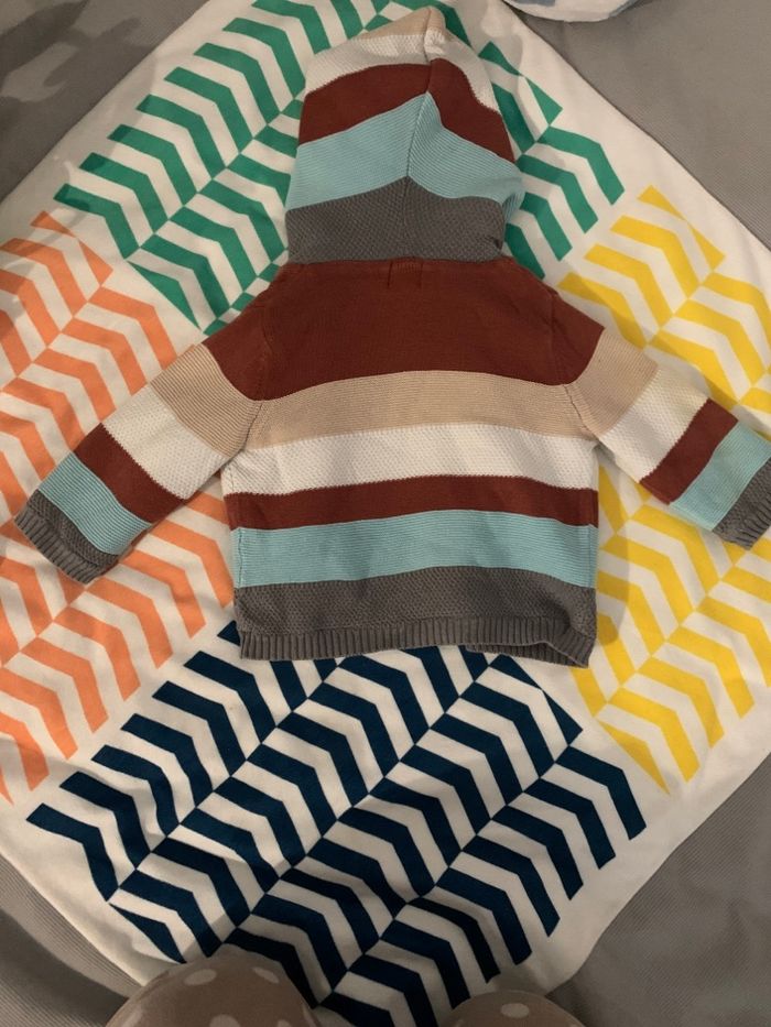 Gilet bébé - photo numéro 3