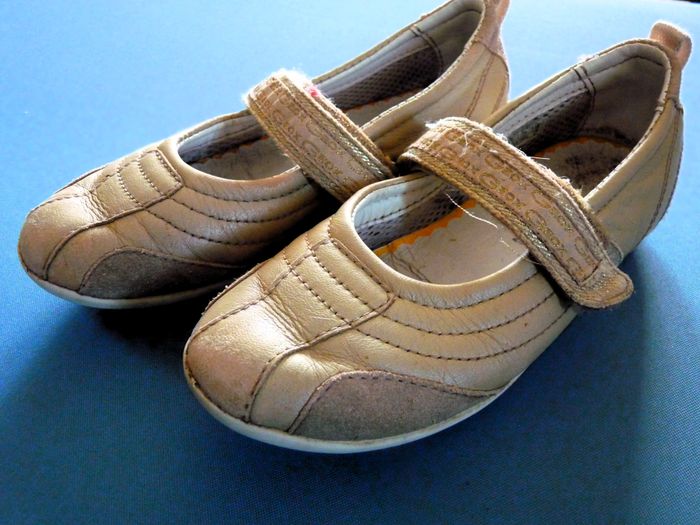 Chaussure cuir fille Geox 29 ballerine + baskets beige violet lot TBE - photo numéro 2