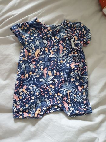 Lot vêtements fille