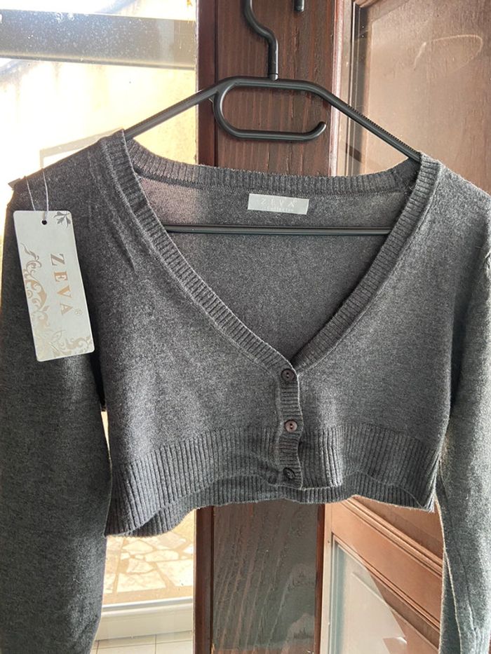 Pull court gris - photo numéro 7