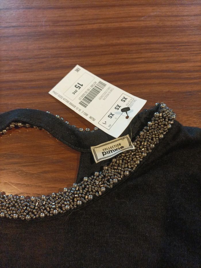 Petit pull noir femme avec encolure perles argentées taille XS - photo numéro 5