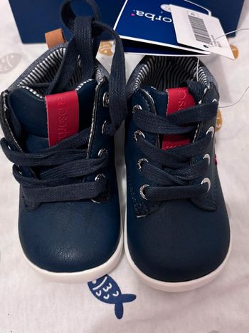 Chaussures  garçon pointure 20