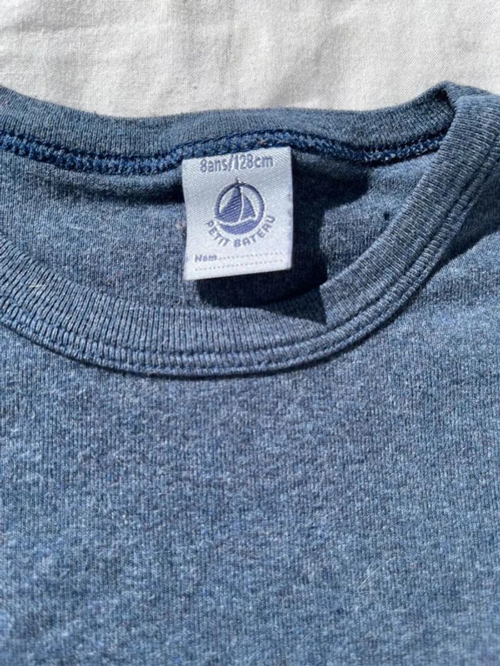 T shirt bleu petit bateau taille 8 ans - photo numéro 3