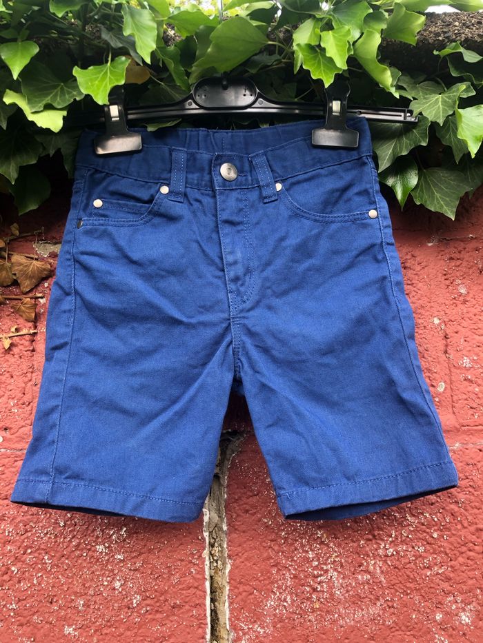 Chemise et short taille 4 ans - photo numéro 5