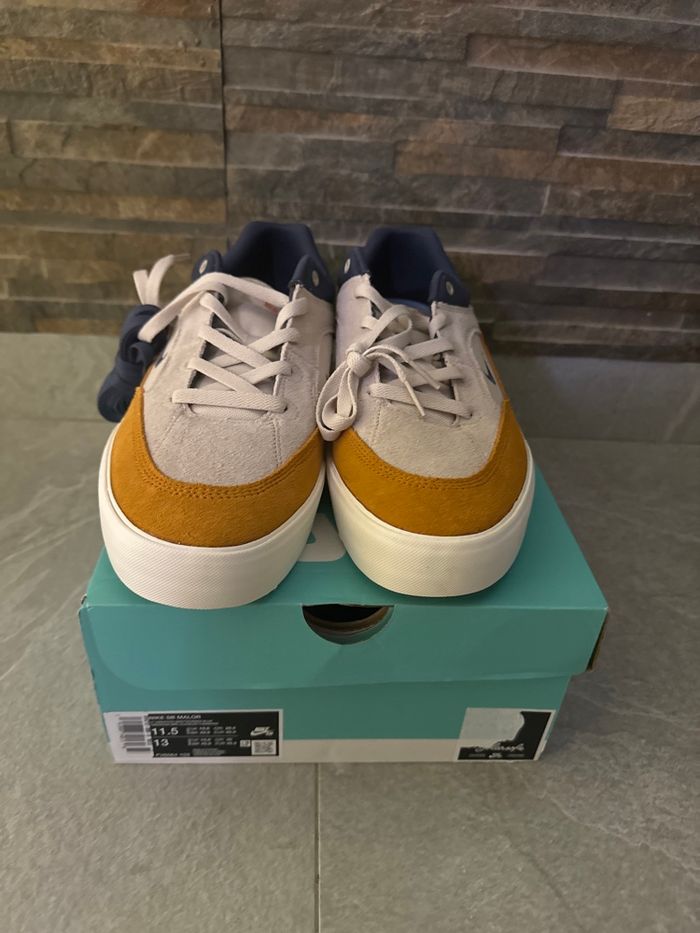 Baskets Nike SB Malor Eur 45,5 - photo numéro 2