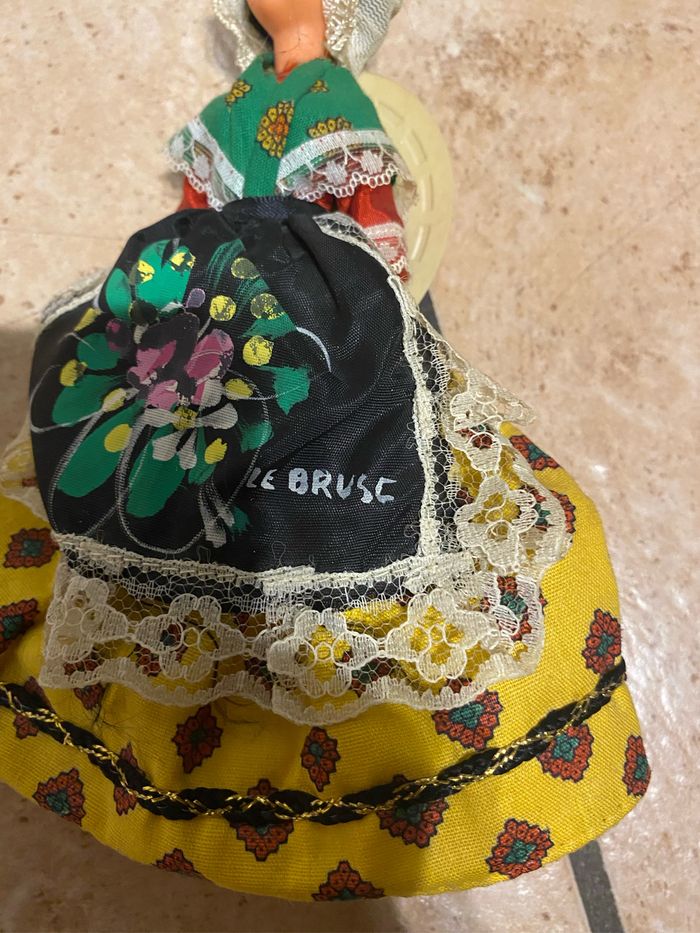 Poupée - photo numéro 3