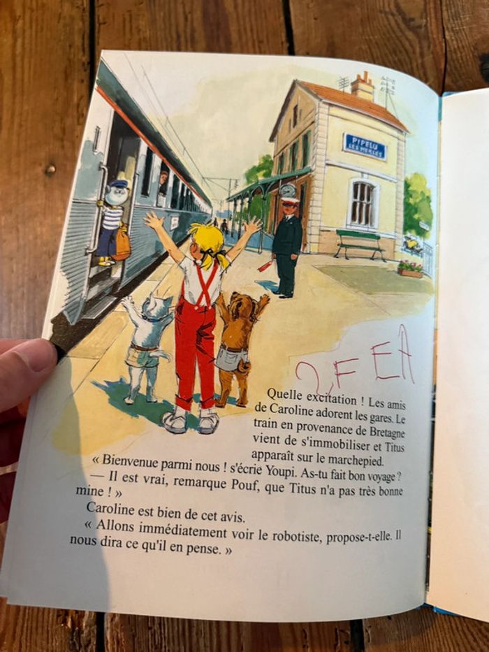 Livre rare Caroline et les vacances de Titus album édition damiers robot bd - photo numéro 10
