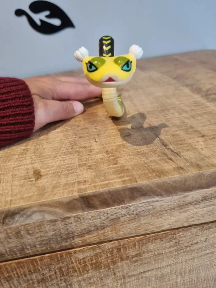 Figurine serpent kung fu panda