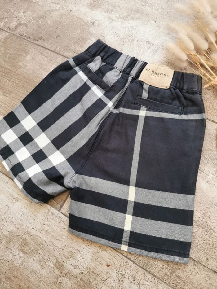 🌹Burberry très joli short/Bermuda bébé garçon coton noir rayé blanc gris 6mois - photo numéro 8