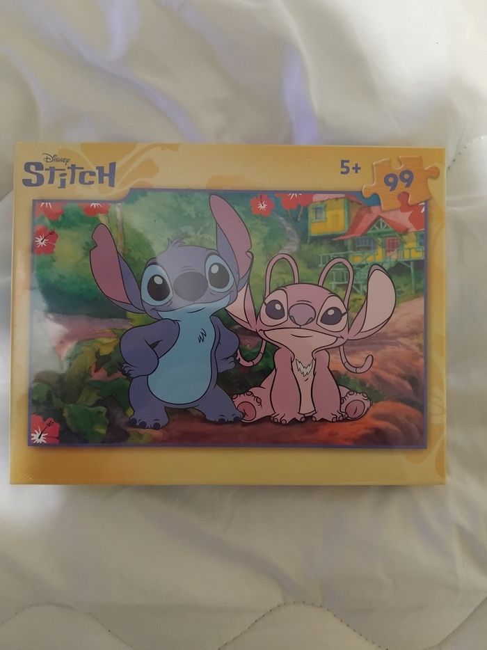 Puzzle stitch