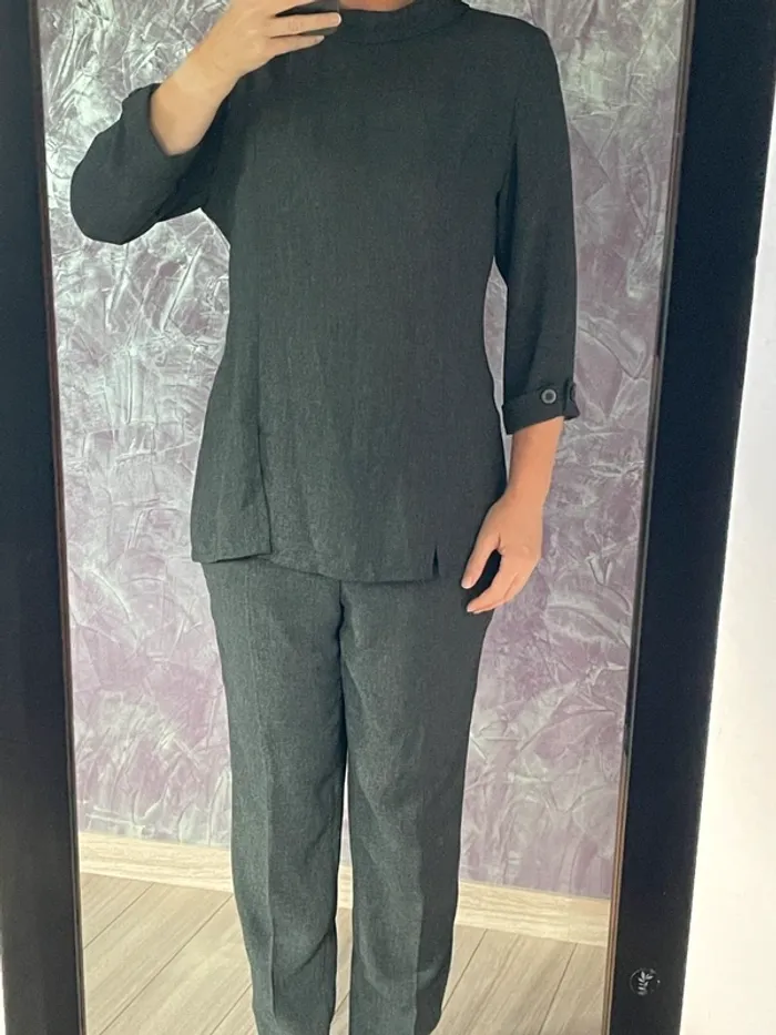 Ensemble léger gris foncé élégant 42 - photo numéro 2