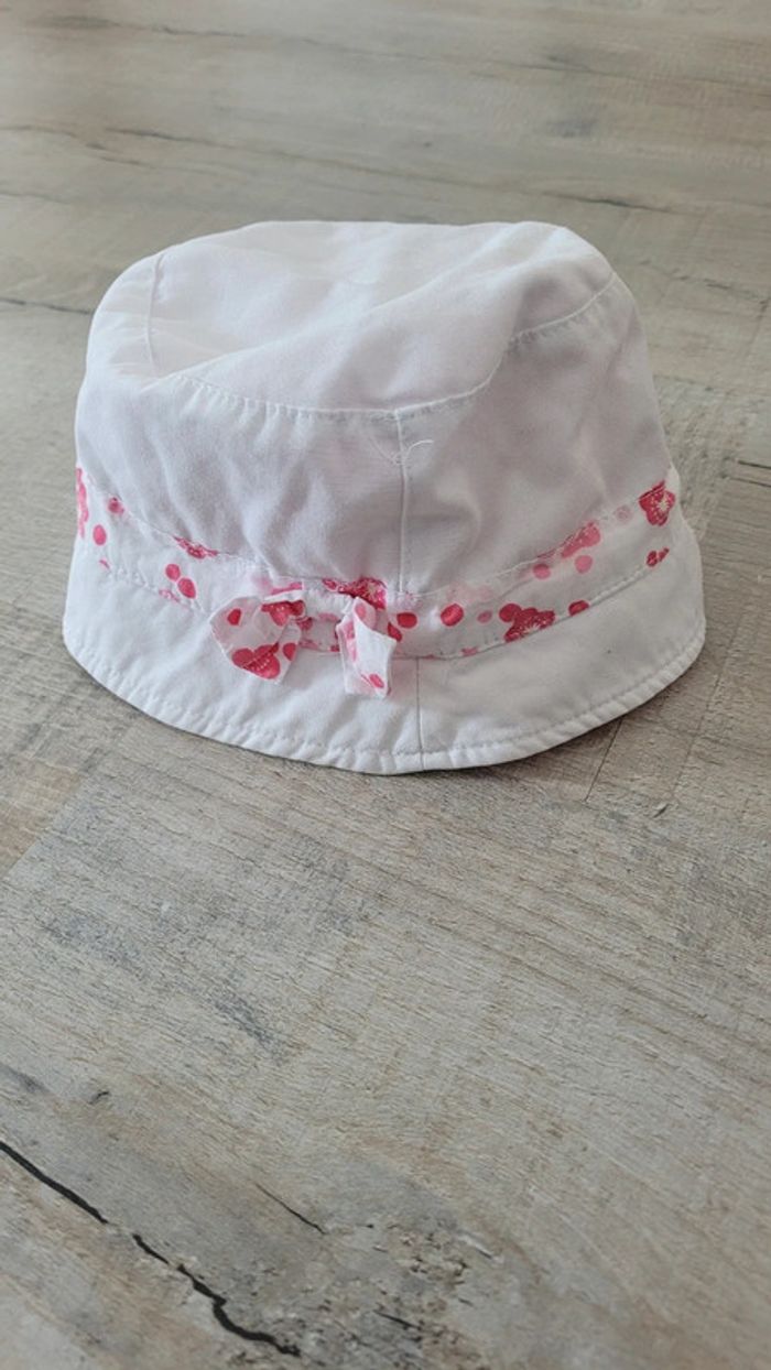 Bob bébé tape à l'œil Taille 43/45 cm