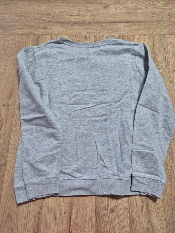 Pull Super Mario taille 12 ans - photo numéro 3