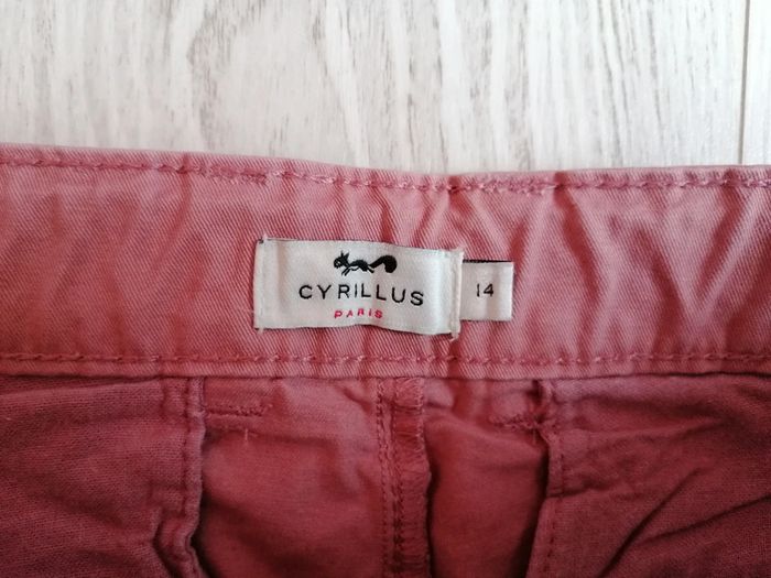 bermuda Cyrillus 
Taille 14 ans
Neuf juste lavé - photo numéro 2