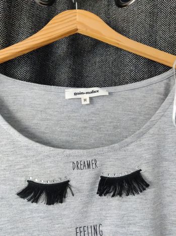Tee shirt grain a. Malice