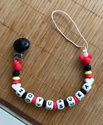 Attache tétine personnalisé