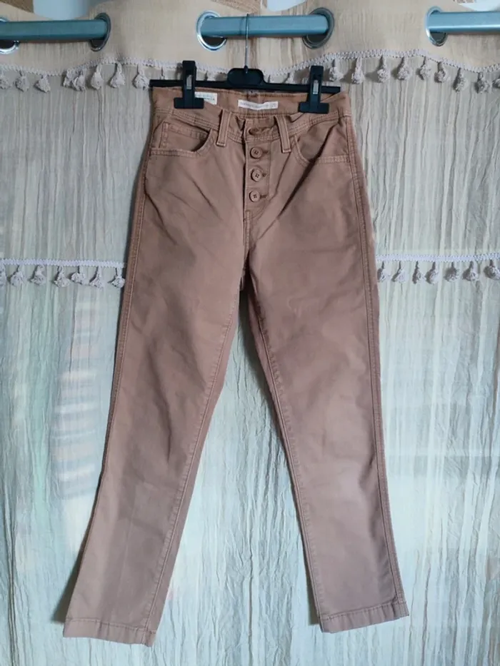 Pantalon Levi's high rise straight crop