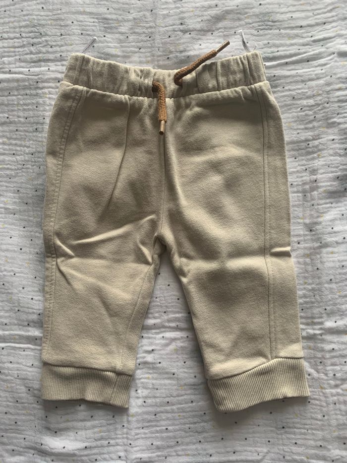 Ensemble C&A 3/6 mois - photo numéro 4