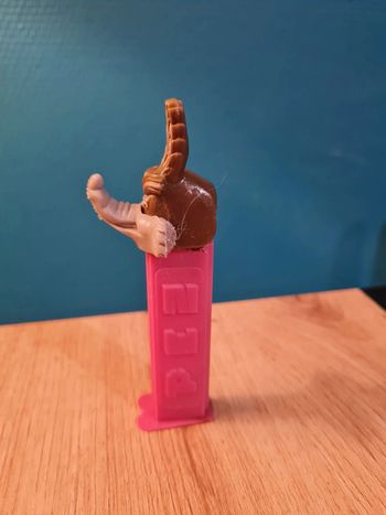 Distributeur PEZ Vintage  Coyote 1980