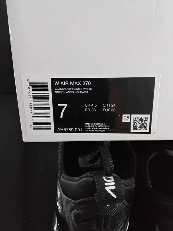 Baskets Nike Air Max 270 - photo numéro 9