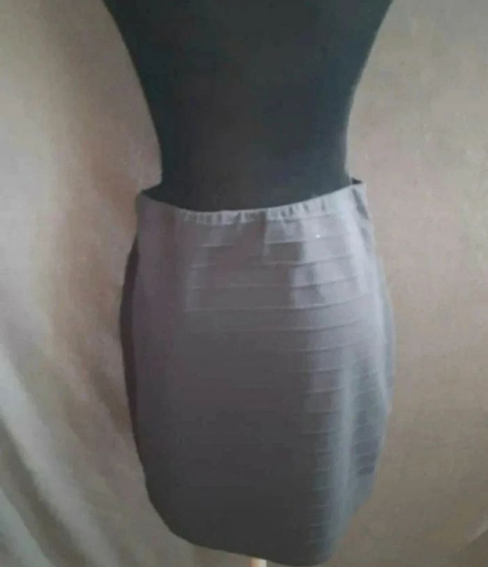 Jupe Mim taille 40 - photo numéro 2