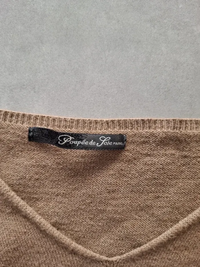 Pull V Poupée de soie Valeur neuf 175 euros - photo numéro 2