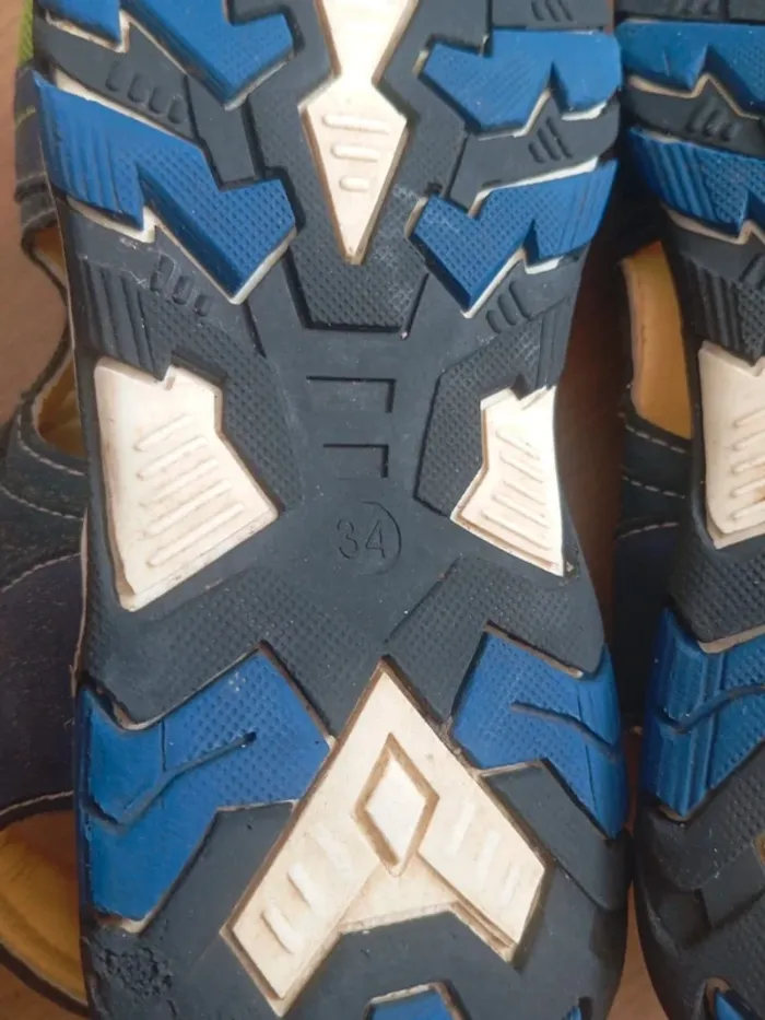 Sandale à scratch garçon t 34 - photo numéro 6