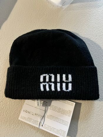Bonnet miumiu 