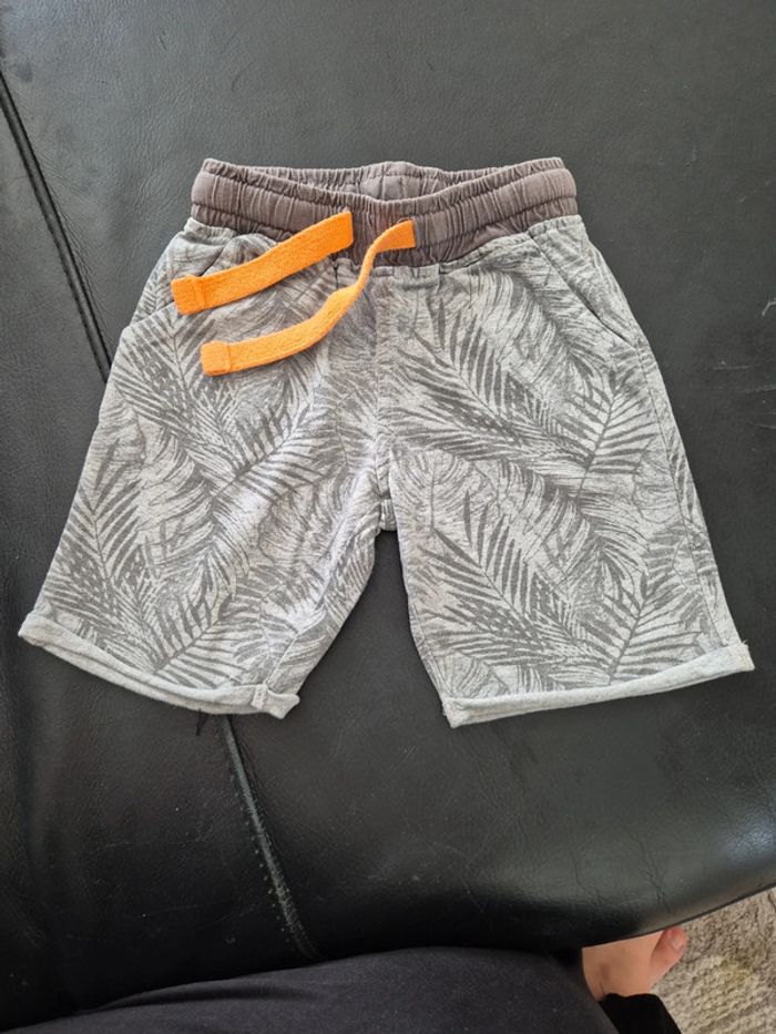 Lot short 3 ans - photo numéro 2